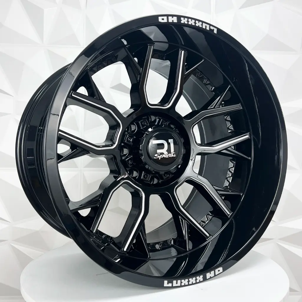 894 Gloss Bmil 01.webp